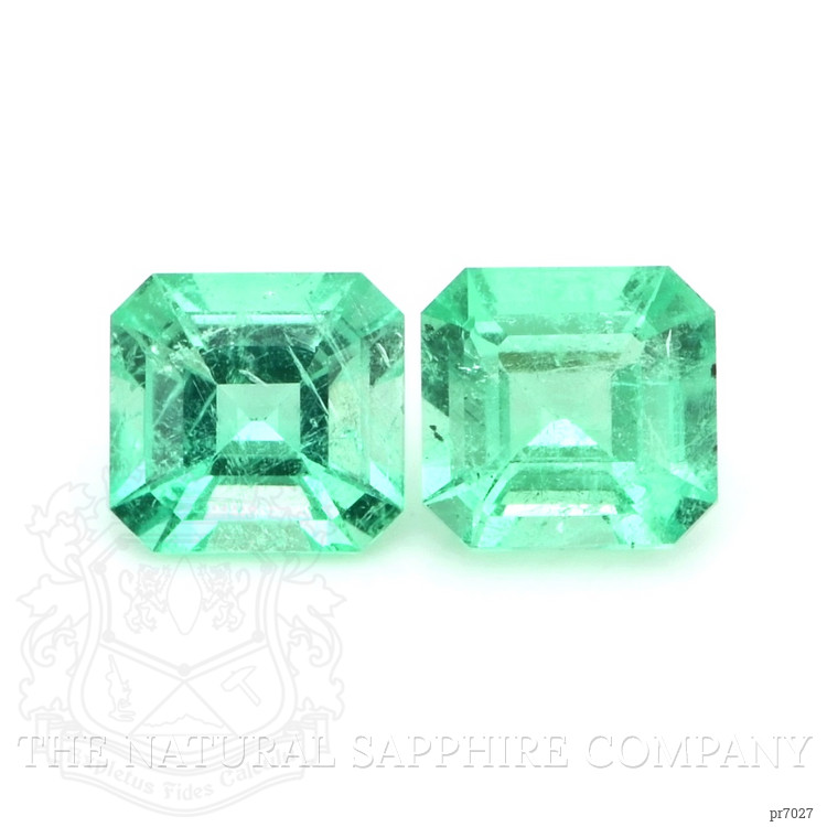 1.22 Ct.Tw. Emerald Pair from Colombia