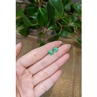 2.73&nbsp;Ct.Tw.Total Carat Weight Emerald Pair from Colombia Life Style