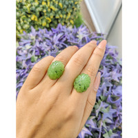 50.88&nbsp;Ct.Tw.Total Carat Weight Cabochon Jade Pair from Burma (Myanmar) Life Style