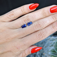 1.95&nbsp;Ct.Tw.Total Carat Weight Blue Sapphire Pair from Ceylon (Sri Lanka) Life Style