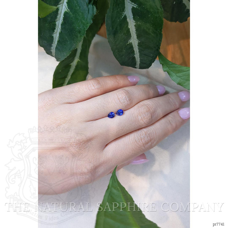 0.96 Ct.Tw. Blue Sapphire Pair from Ceylon (Sri Lanka)