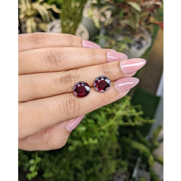 10.60 Ct.Tw. Rhodolite Garnet Pair from Zimbabwe