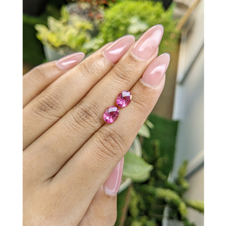 3.42 Ct.Tw. Topaz Pair from Japan