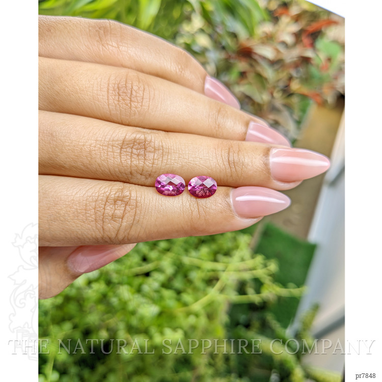 2.84 Ct.Tw. Topaz Pair from Japan