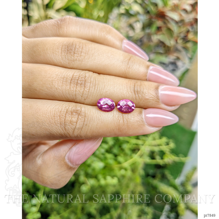 3.27 Ct.Tw. Topaz Pair from Japan