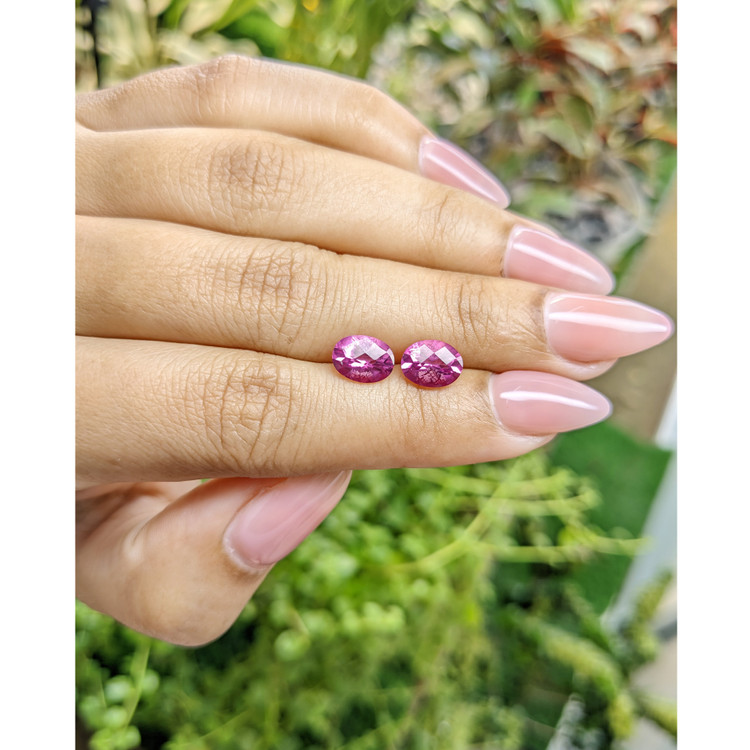 3.27 Ct.Tw. Topaz Pair from Japan