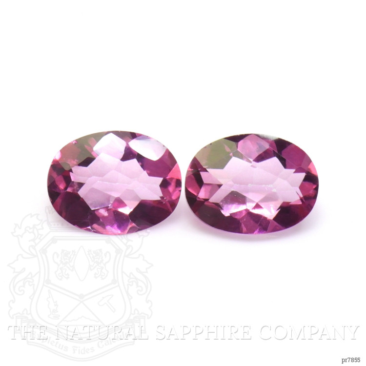 2.96 Ct.Tw. Topaz Pair from Japan