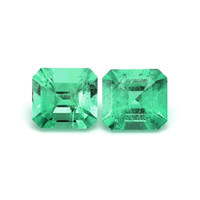 2.62&nbsp;Ct.Tw.Total Carat Weight Emerald Pair from Colombia Video