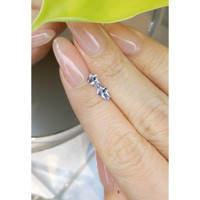 0.85&nbsp;Ct.Tw.Total Carat Weight White Sapphire Pair from Ceylon (Sri Lanka) Life Style