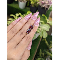 5.55&nbsp;Ct.Tw.Total Carat Weight Garnet Pair from Ceylon (Sri Lanka) Life Style