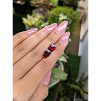 5.43&nbsp;Ct.Tw.Total Carat Weight Garnet Pair from Ceylon (Sri Lanka) Life Style