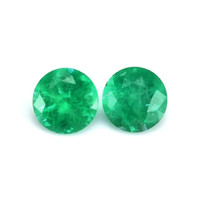 0.64 Ct.Tw.Total Carat Weight Emerald Pair from Madagascar Video