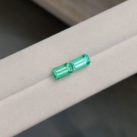 1.43 Ct.Tw.Total Carat Weight Emerald Pair from Russia Life Style