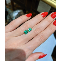 1.30 Ct.Tw.Total Carat Weight Emerald Pair from Colombia Life Style