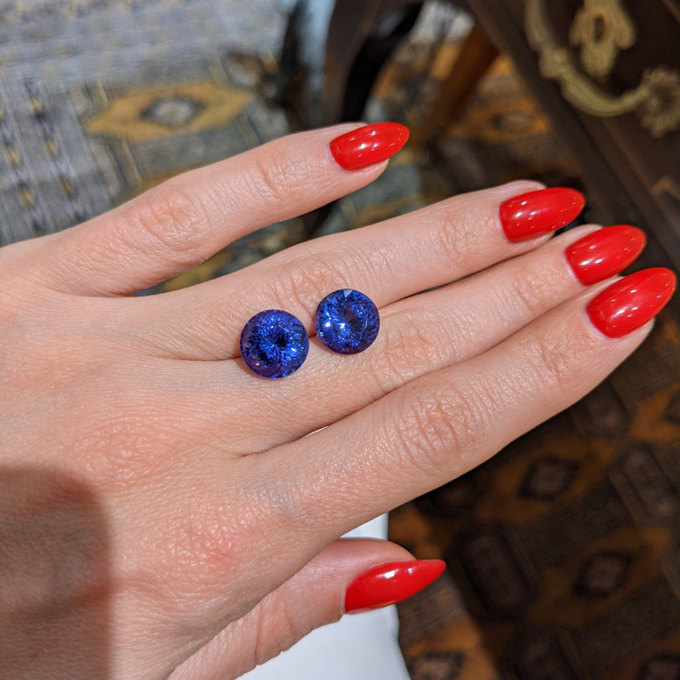10.09 Ct.Tw. Tanzanite Pair from Tanzania