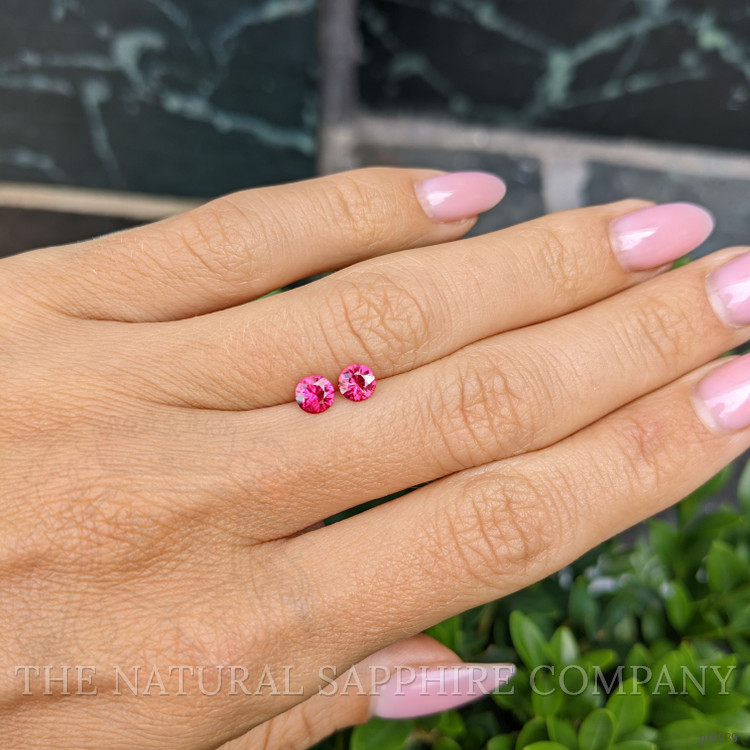 0.82 Ct.Tw. Ruby Pair from Burma (Myanmar)