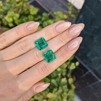 9.87 Ct.Tw.Total Carat Weight Emerald Pair from Zambia Life Style