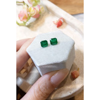 3.16 Ct.Tw.Total Carat Weight Emerald Pair from Zambia Life Style