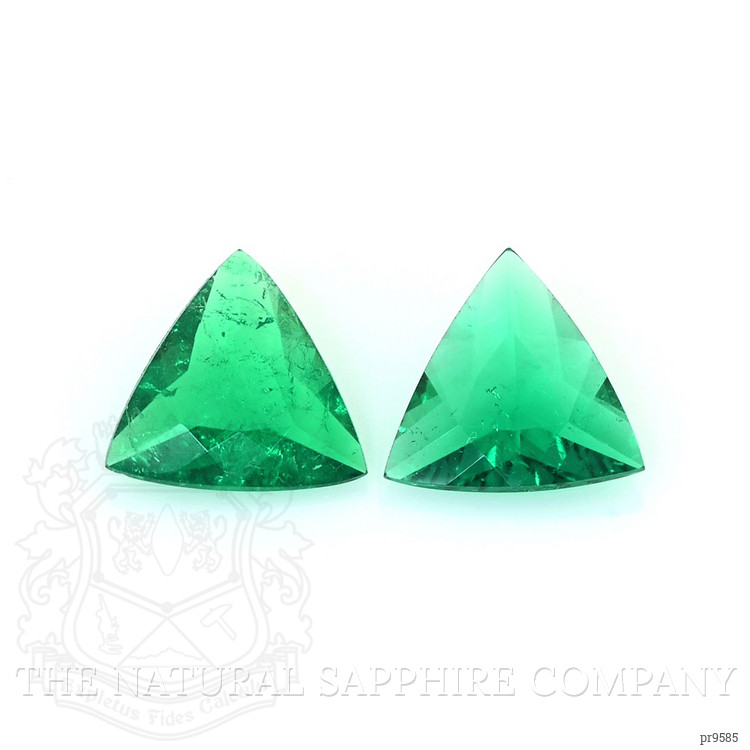0.55 Ct.Tw. Emerald Pair from Colombia