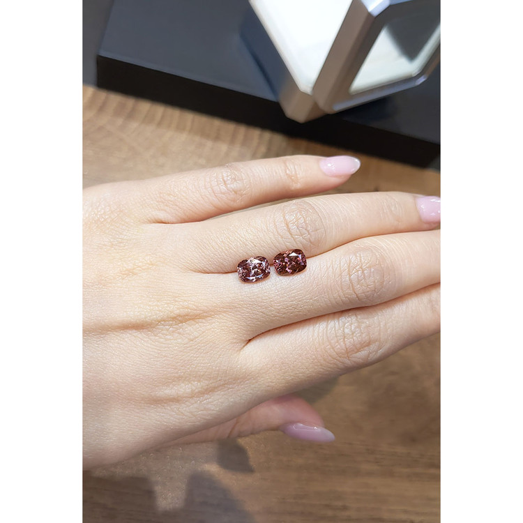 4.76 Ct.Tw. Zircon Pair from Tanzania