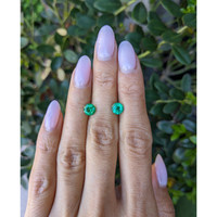 1.55&nbsp;Ct.Tw.Total Carat Weight Emerald Pair from Zambia Life Style