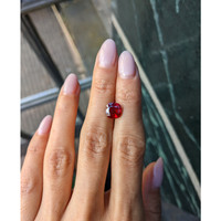2.92 Ct. Ruby from Burma (Myanmar) Life Style