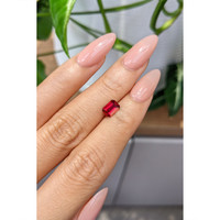 1.08 Ct. Ruby from Mozambique Life Style