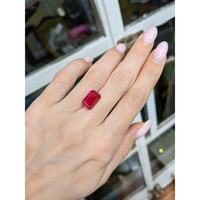 4.08 Ct. Ruby from Mozambique Life Style