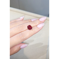 5.68 Ct. Cabochon Ruby from Burma (Myanmar) Life Style