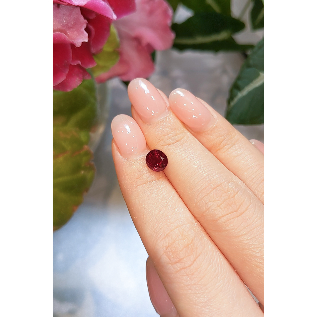Loose Ruby - Oval 1.85 Ct. - #R13828 | The Natural Ruby Company