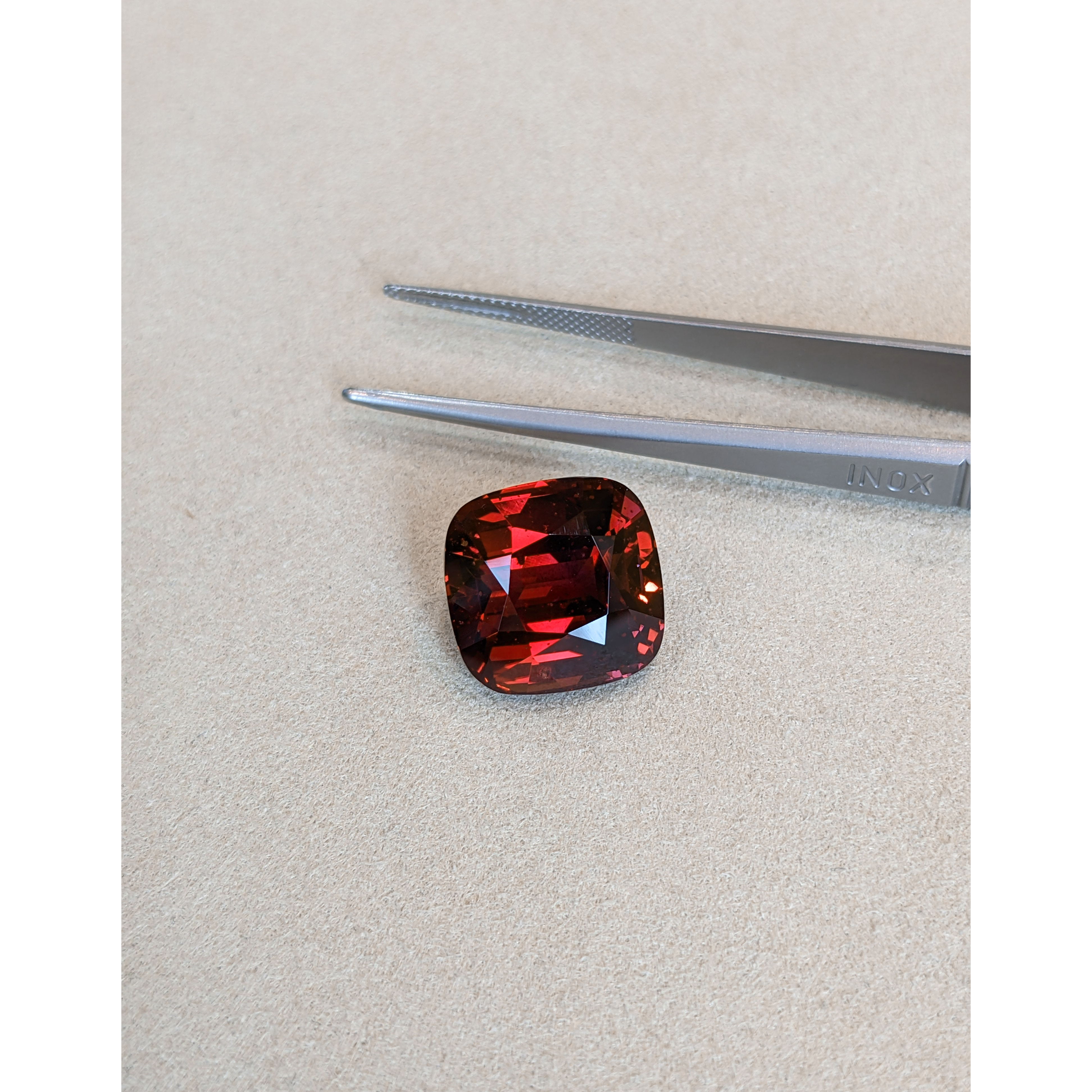 10CTS~100%Natural Ruby AAA Quality cheapest Oval Shape Gemstone Cabochon Madagascar Ruby Gemstone For jewlry making,15X11MM