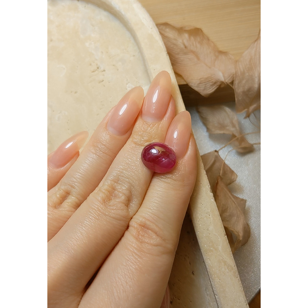 Loose Ruby - Oval 8.40 Ct. - #R14388 | The Natural Ruby Company