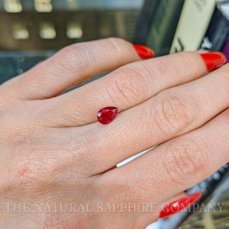1.00 Ct. Ruby from Ceylon (Sri Lanka)