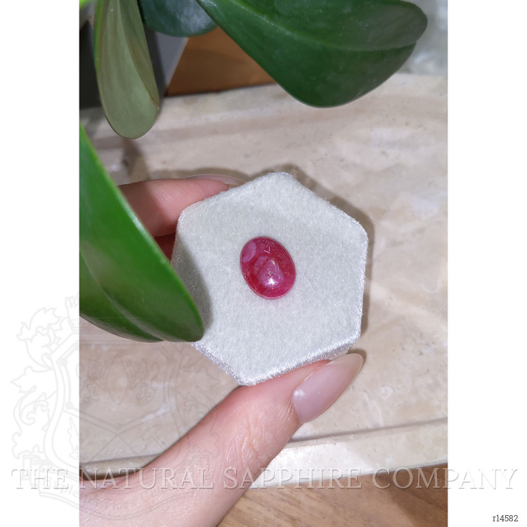 9.63 Ct. Cabochon Ruby from Burma (Myanmar)