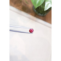 1.67 Ct. Ruby from Mozambique Life Style