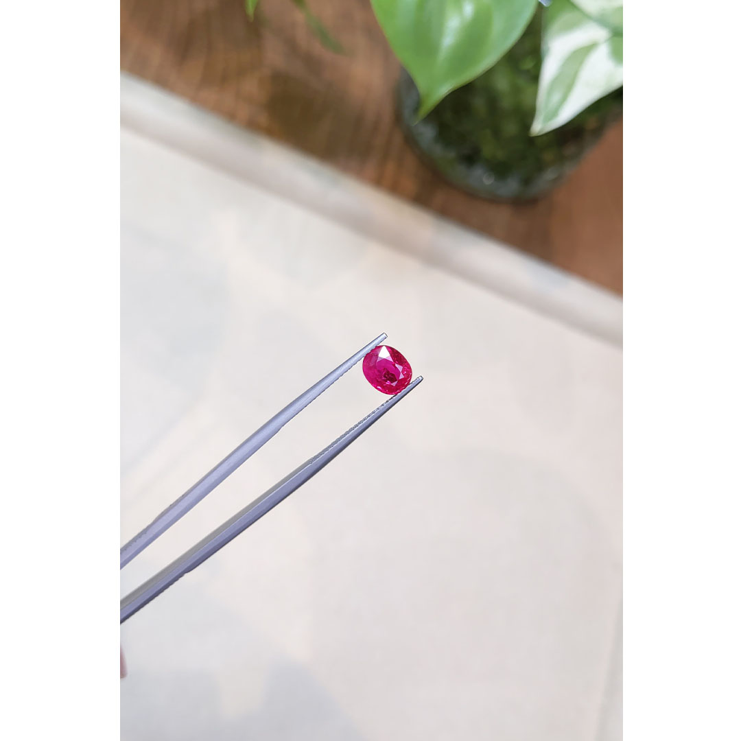 Loose Pinkish Red Ruby - Oval 1.68 Ct. - #R14632 | The Natural