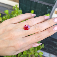3.95 Ct. Ruby from Mozambique Life Style