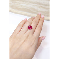 5.65 Ct. Ruby from Mozambique Life Style