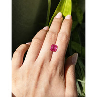 4.05 Ct. Ruby from Mozambique Life Style