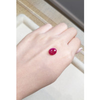 3.84 Ct. Cabochon Ruby from Burma (Myanmar) Life Style