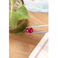 5.92 Ct. Ruby from Mozambique Life Style