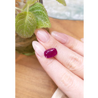 4.69 Ct. Ruby from Mozambique Life Style