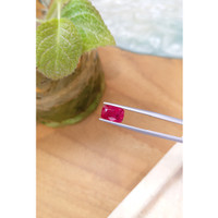 3.25 Ct. Ruby from Mozambique Life Style