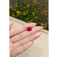 3.80 Ct. Ruby from Mozambique Life Style