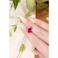 2.70 Ct. Ruby from Mozambique Life Style