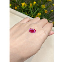 4.60 Ct. Ruby from Mozambique Life Style