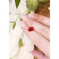 2.73 Ct. Ruby from Mozambique Life Style