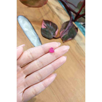 3.05 Ct. Cabochon Ruby from Mozambique Life Style