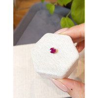 1.00 Ct. Ruby from Burma (Myanmar) Life Style