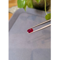 1.61 Ct. Ruby from Mozambique Life Style